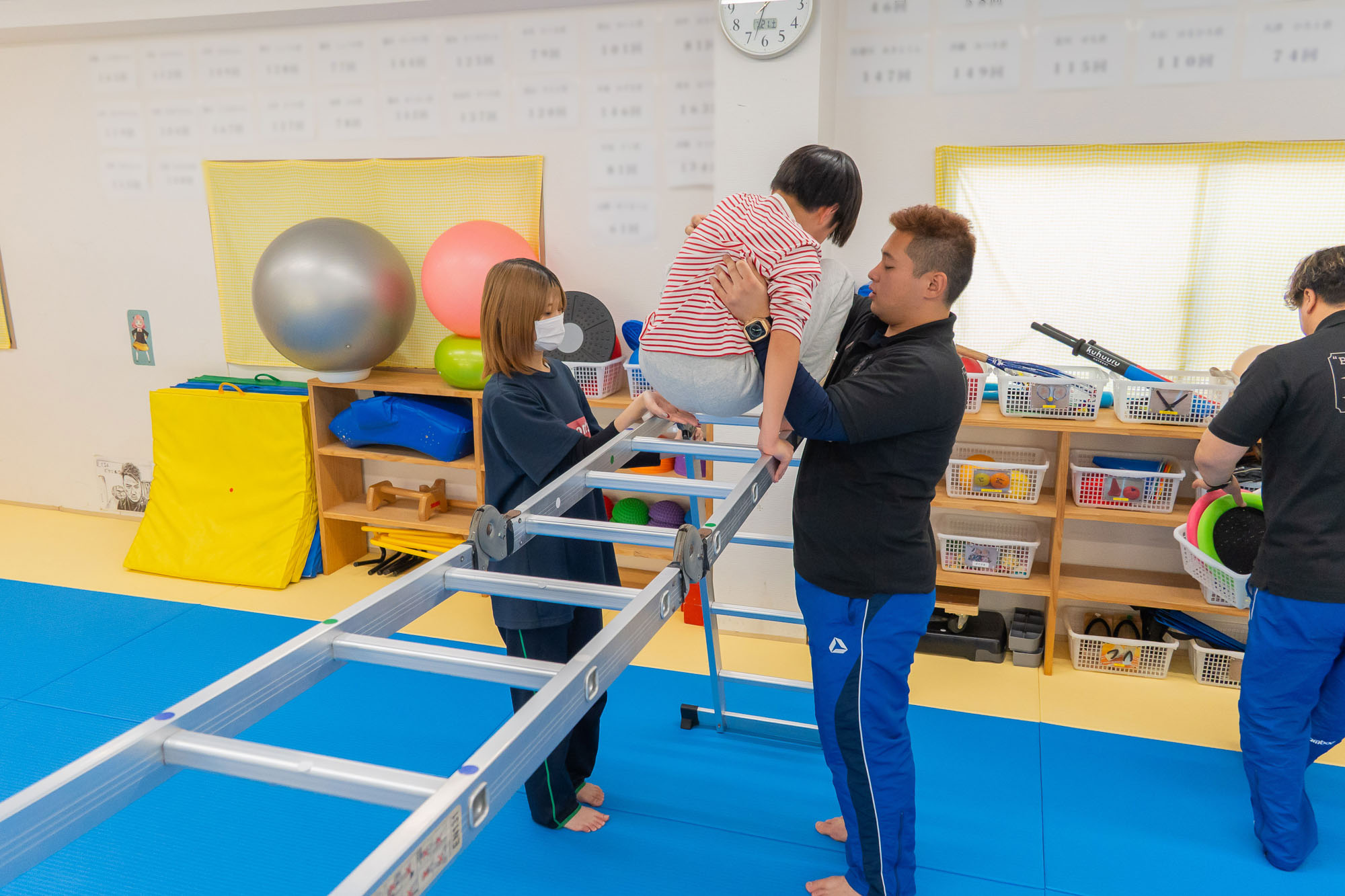 採用情報